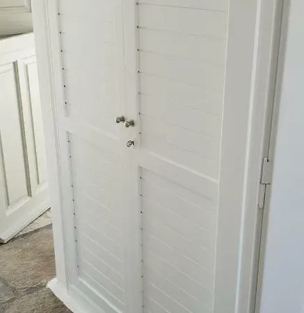 Ilios Apartment *